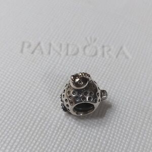 Pandora Vintage 2008 Silver Spotted Hen Charm